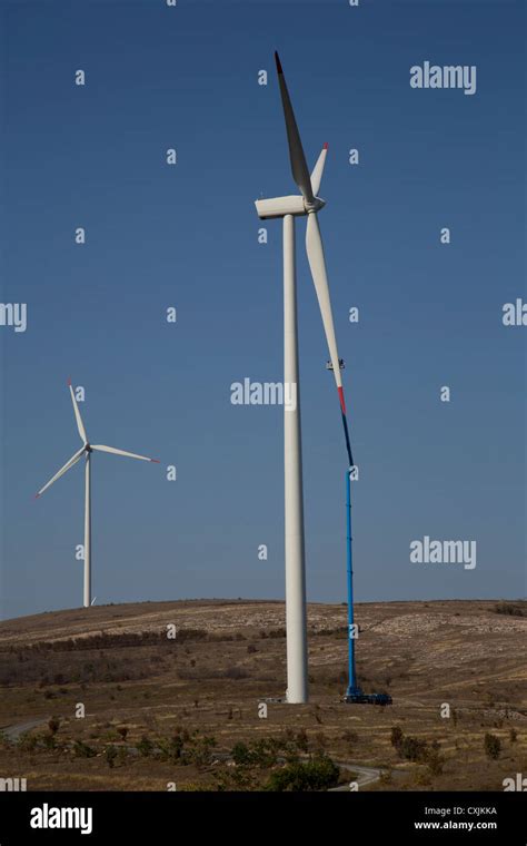 wind turbine repair Stock Photo - Alamy