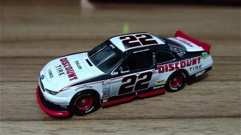 Nascar 1 64 Diecast Reviews 2015 22 Brad Keselowski Discount Tires Xfinity Series Ford Mustang