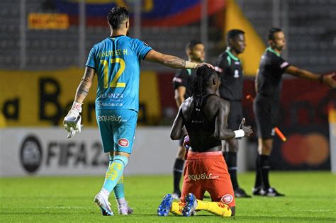 Flamengo vigente campeón de Copa Libertadores pasó penas ante el