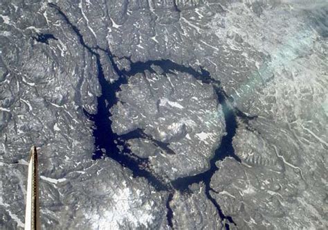 9 Stunning Pictures Of Meteor Impact Craters On Earth