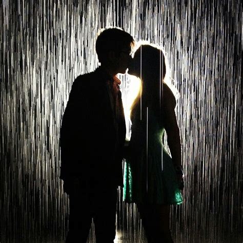 Kiss In The Rain At A Rave The Ultimate Kind Of A Kiss Kissing In