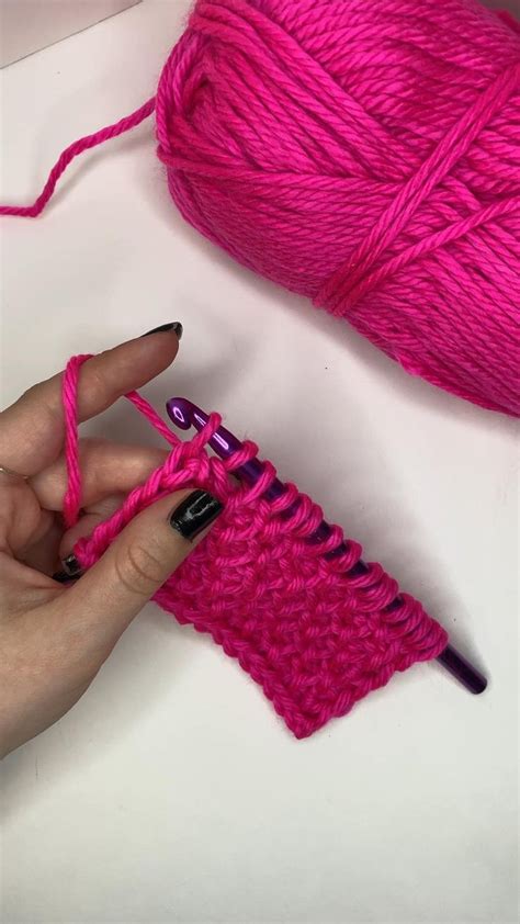 Hot Pink Crochet Swatch Artesanal Costura