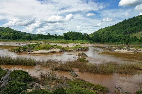 Niwat Roykaew Goldman Environmental Prize