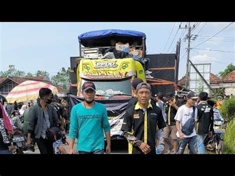 LIVE BREWOG AUDIO MENGASPAL PERDANA DI KARNAVAL GULUK GULUK SUMENEP