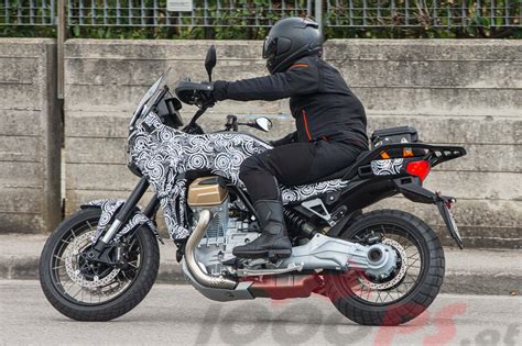 Erlk Nig Der Moto Guzzi V Stelvio Gesichtet