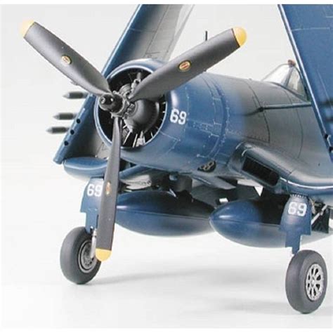 Vought F U D Corsair W Moto Tug Tamiya