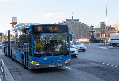 La creciente demanda genera un récord de viajeros en los autobuses de