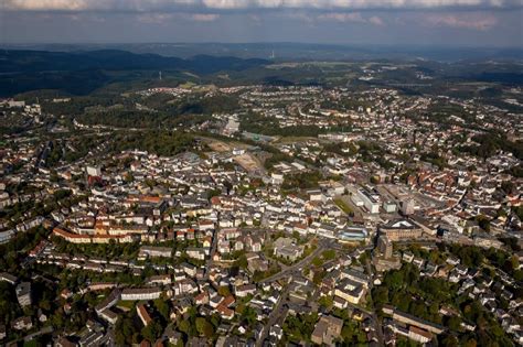 Luftaufnahme Lüdenscheid Stadtzentrum und Innenstadt in Lüdenscheid