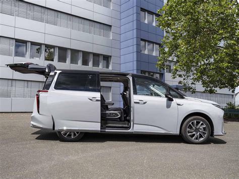 Maxus Mifa 9: Elektro-Van für die ganze Familie & mehr | Elektroauto ...