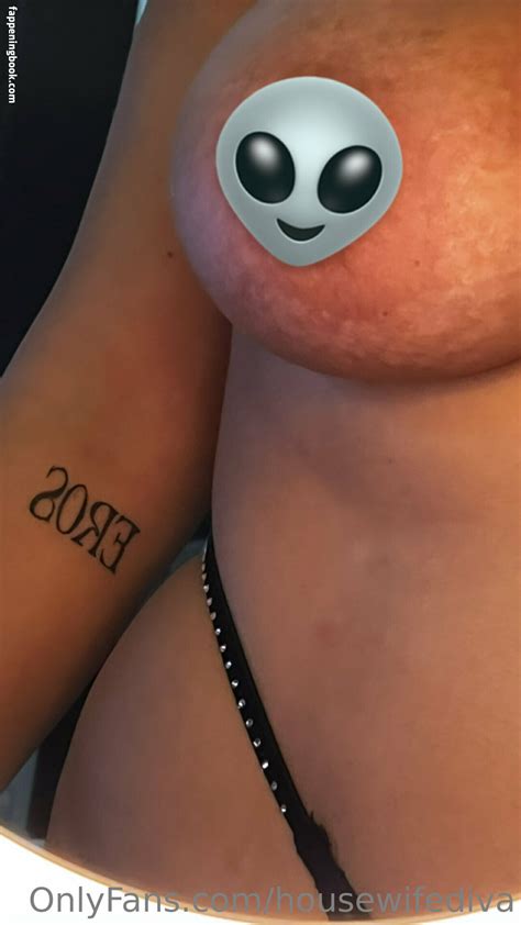 Housewifediva Nude OnlyFans Leaks Fappening FappeningBook