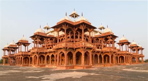 Premium Photo | Akbar's tomb is the tomb of the mughal emperor akbar