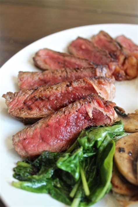 Perfectly Cooked Steak in a Grill Pan - thekittchen