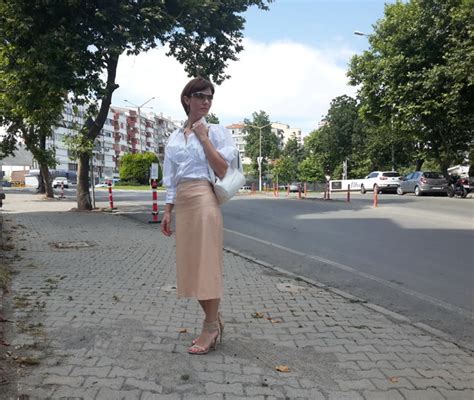 Lilibebek Nude Deri Etek Ve Zel Eyler