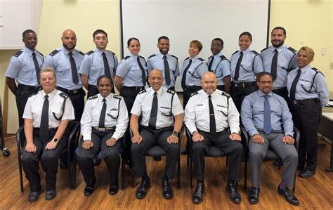 Bermuda Police Service On Twitter 1 2 The Bermuda Police Service