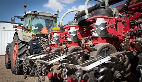 Setting A Trend With Fendt Tractors - AGCO FarmLife