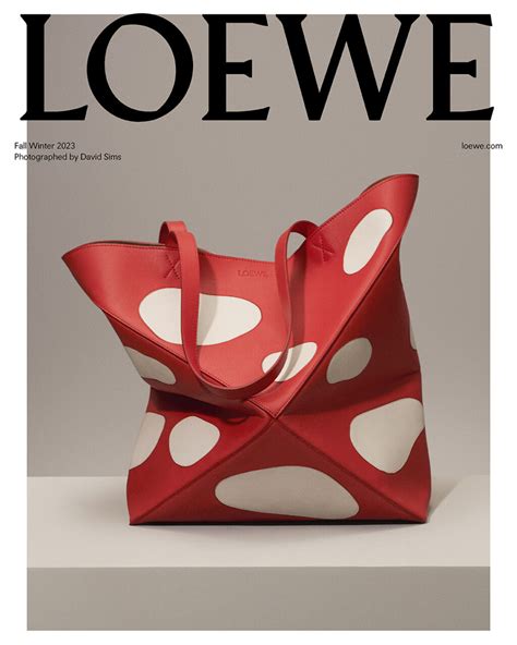 LOEWEの2023年秋冬広告キャンペーンが公開