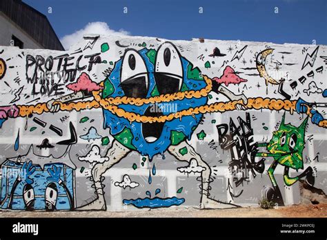 Graffiti on Wall in Woodstock, Cape Town - South Africa Stock Photo - Alamy