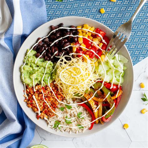 Copycat Chipotle Veggie Bowl (With Sofritas and Fajita Veggies)