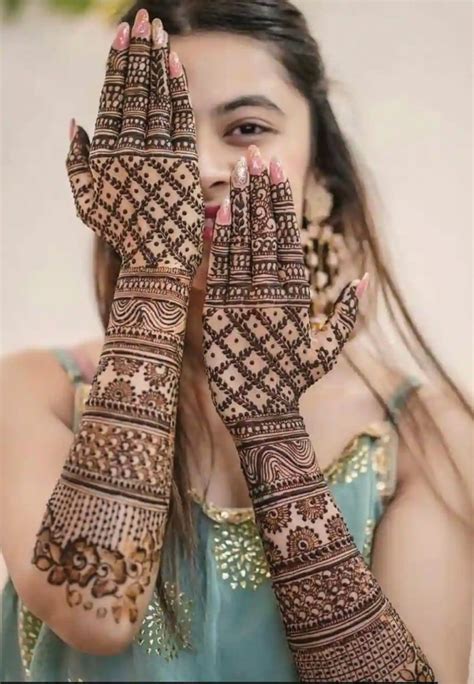 Rajasthani Bridal Mehndi Designs For Full Hands