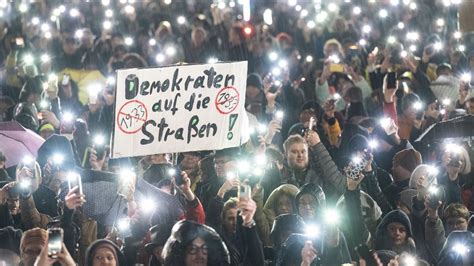 Demos Gegen Rechtsextremismus Bundesweit Gehen Erneut Zehntausende