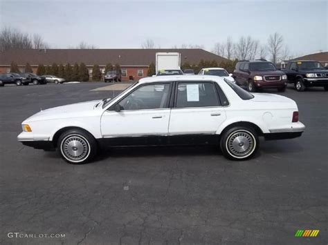 Bright White 1994 Buick Century Special Sedan Exterior Photo 46445634