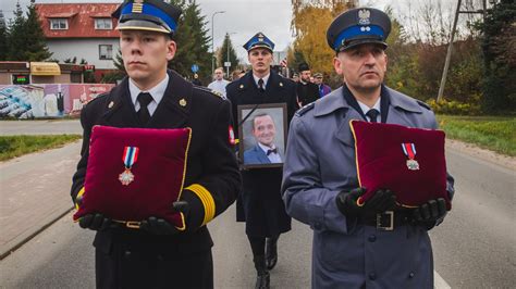 Strażak zginął podczas poszukiwań Grzegorza Borysa 27 letniego