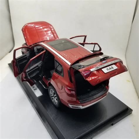 118 Diecast Model For Ford Everest Endeavour 2019 Red Suv Alloy Toy