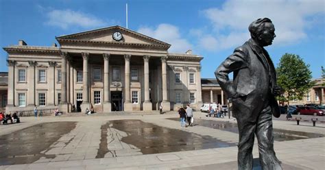 New Book Hails Huddersfield Railway Station One Of The Best In Britain