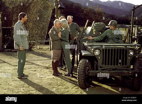 Mash Alan Alda Harry Morgan Loretta Swit David Ogden Stiers 1972 1983 Final Episode