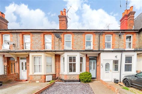 2 Bed Terraced House For Sale In Gosbrook Road Caversham Reading Rg4