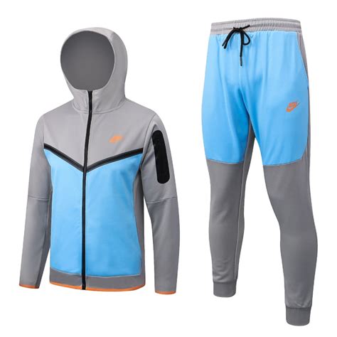 Surv Tement Nike Tech Fleece Maillots De Foot Et Nba Sur