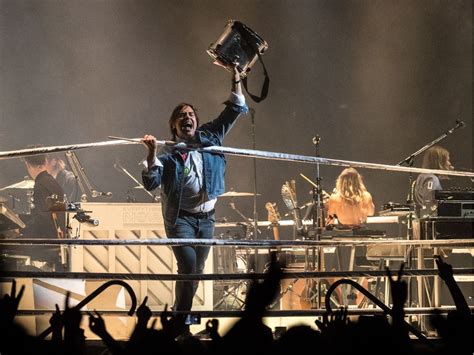 Concert Review Arcade Fire Lights Up Bell Centre Montreal Gazette