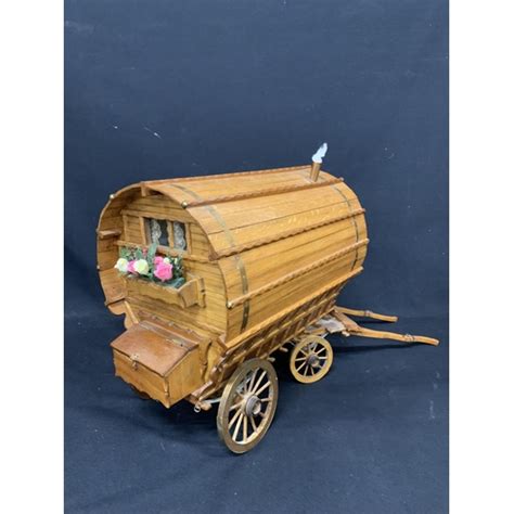 Large Romany Gypsy Caravan Model Height 40 Cms Length To End Of