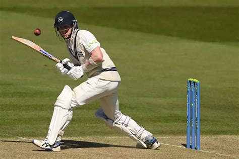 Peter Handscomb Tips Sam Robson For An England Recall