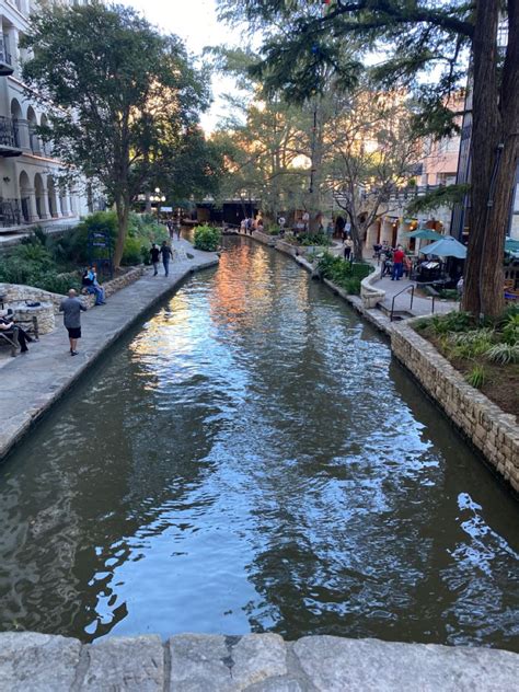 San Antonio Riverwalk | San antonio riverwalk, San antonio city ...