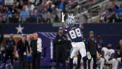 Dallas Cowboys game: Lamb breaks Irvin's single-season records | wfaa.com