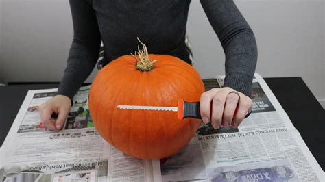 Pumpkin Carving Tips & Tricks : 5 Steps (with Pictures) - Instructables