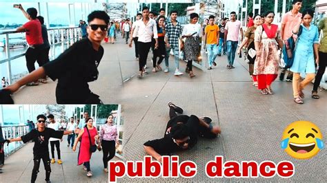 Kolkata Public Dance Prank 🤣 Cute Girl Reaction In Public Places 🤣