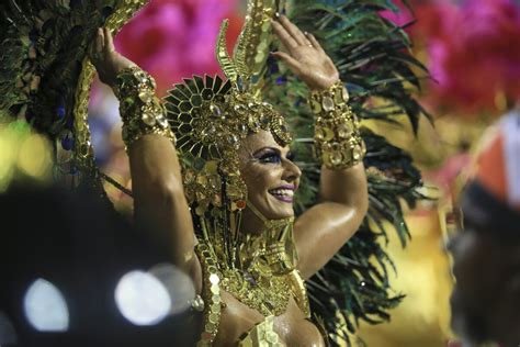 Foto Viviane Araujo Rainha De Bateria Do Salgueiro Exaltou A For A