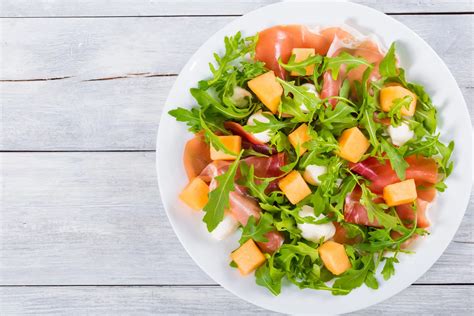 Ricetta Insalata Di Melone Rucola Prosciutto Crudo E Mozzarella Il