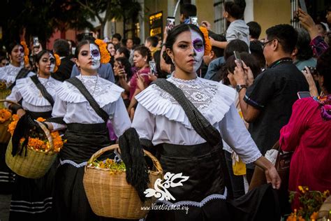 D A De Muertos Gran Comparsa En La Ciudad De Oaxaca Galer A