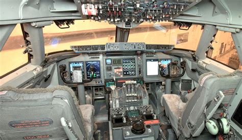 File:SOFIA Boeing 747SP Cockpit (after Wikimedia Commons | atelier-yuwa ...