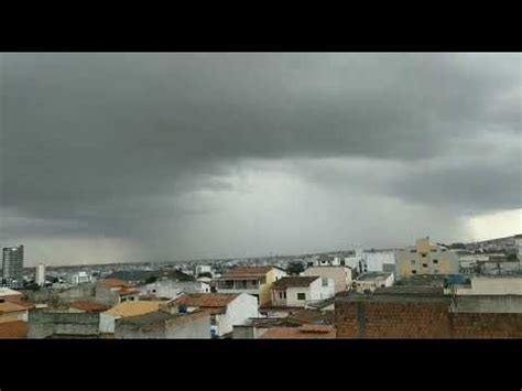 Impressionante Tempestade Raios E Trovoadas Desperta Curiosidade