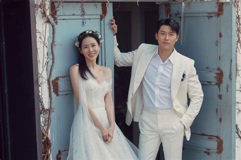 Son Ye Jin Celebrates 2nd Wedding Anniversary With Hyun Bin