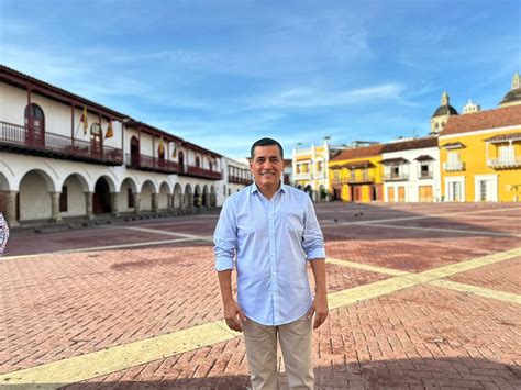 Hoy Comisión de Empalme y mujer en Hacienda Alcalde Dumek Turbay