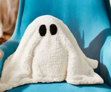 Pottery Barn Original Gus The Ghost Pillow White Sherpa Nip Ebay