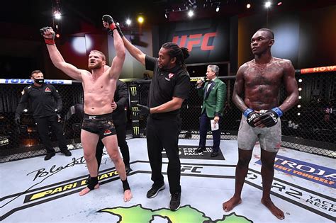 UFC 259 Jan Blachowicz Defeats Israel Adesanya To Retain Title Ufc