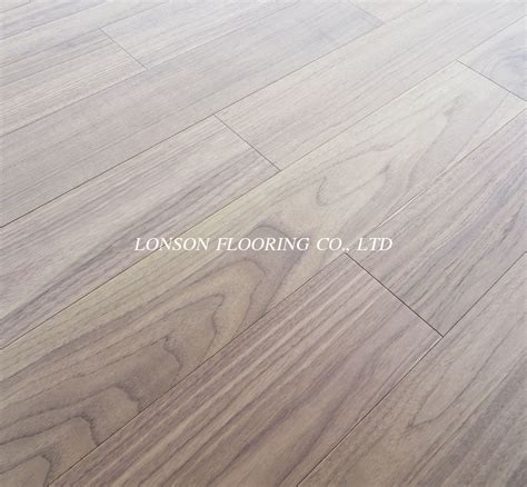 Slight Brushed American Walnut Engineered Wood Flooring Natural