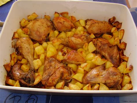 Pollo Al Forno Con Le Patate E Tante Spezie Semplicemente Squisito