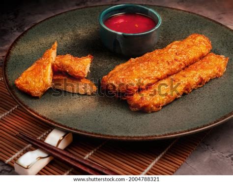 Lumpia Tuna Dim Sum Indonesian Taste Stock Photo 2004788321 Shutterstock